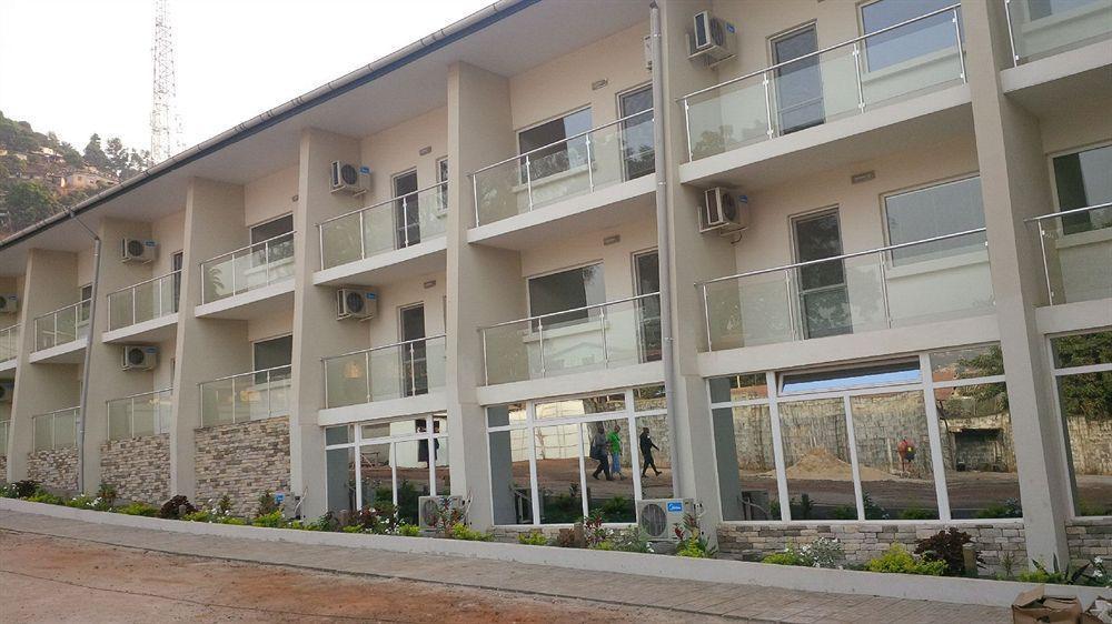 New Brookfields Hotel Freetown Exterior foto